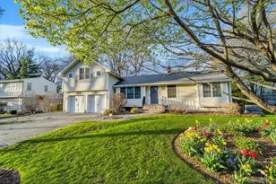 4 Iroquois Ave, Palisades, NY 10964 - Photo 2