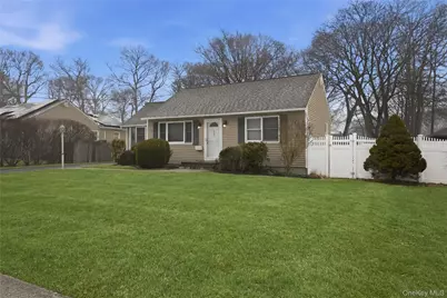 112 Noel Drive, Centereach, NY 11720 - Photo 28