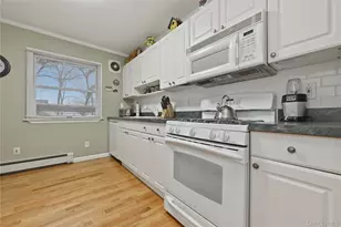 112 Noel Dr, Centereach, NY 11720 - Photo 6