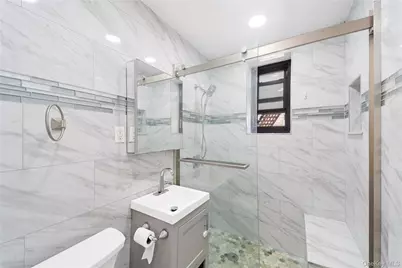 211-01 75th Avenue #4O, Oakland Gardens, NY 11364 - Photo 16