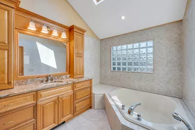9 Artisan Avenue, Huntington, NY 11743 - Photo 38