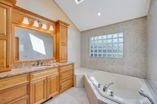 9 Artisan Ave, Huntington, NY 11743 - Photo 38