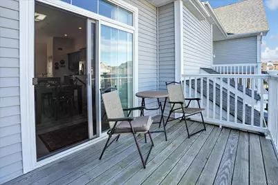 272 Silver Timber Drive, Yaphank, NY 11980 - Photo 18