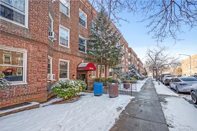 141-24 78 Road #3A, Kew Gardens, NY 11367 - Photo 2