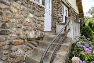 298 S Middletown Rd, Nanuet, NY 10954 - Photo 2