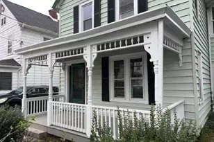 3 Allen Pl, Poughkeepsie, NY 12601 - Photo 2