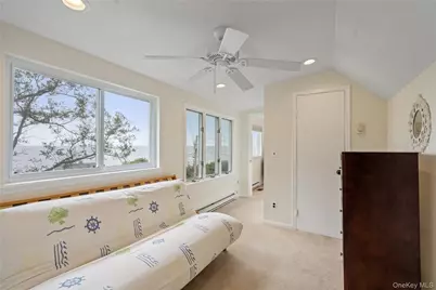 31 W Fairview Avenue, Jamesport, NY 11901 - Photo 24