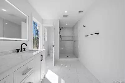 4 Lotto Court Road, Lake Grove, NY 11755 - Photo 12