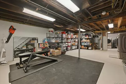 17 Meadow Street, Garden City, NY 11530 - Photo 20