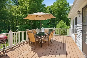 19 Taurat Pl, Mahopac, NY 10541 - Photo 24