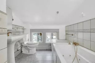 35-20 165th St, Flushing, NY 11358 - Photo 30