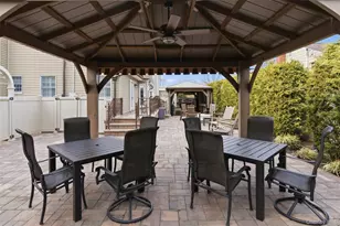 2 Knoll Ln, Glen Head, NY 11545 - Photo 46