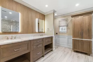 2 Knoll Ln, Glen Head, NY 11545 - Photo 24