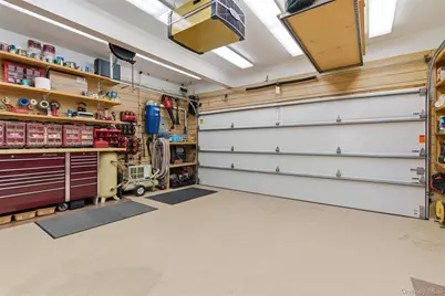 2 Knoll Lane, Glen Head, NY 11545 - Photo 42