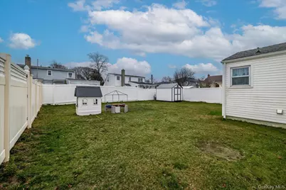 3357 4th Street, Oceanside, NY 11572 - Photo 6