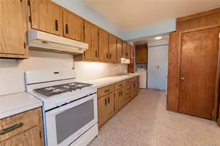 102 Burke Ct, Buchanan, NY 10511 - Photo 20