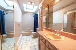 102 Burke Ct, Buchanan, NY 10511 - Photo 8