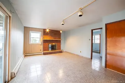 102 Burke Court, Buchanan, NY 10511 - Photo 16