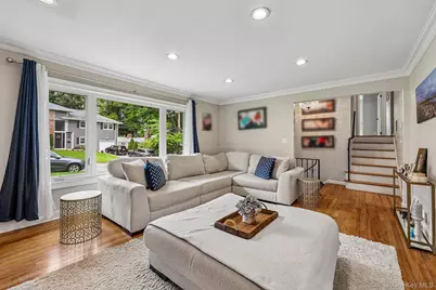 30 Rutledge Road, Scarsdale, NY 10583 - Photo 4