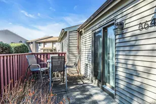 864 Skyline Dr, Coram, NY 11727 - Photo 4