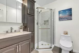 864 Skyline Dr, Coram, NY 11727 - Photo 18