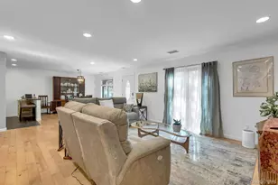 864 Skyline Dr, Coram, NY 11727 - Photo 8