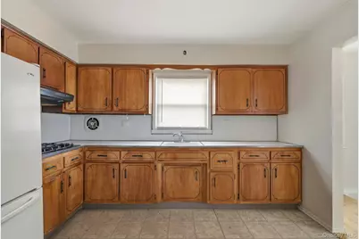 13004 97th Avenue, Richmond Hill, NY 11419 - Photo 16