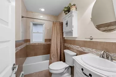 2632 Montauk Avenue, Merrick, NY 11566 - Photo 14
