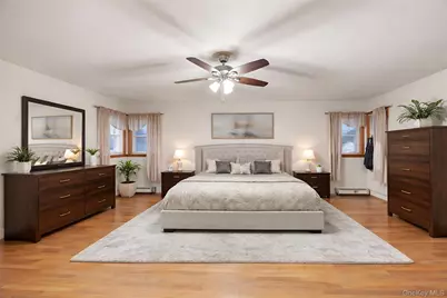 2632 Montauk Avenue, Merrick, NY 11566 - Photo 20