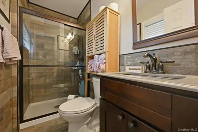 1419 Eric Lane, East Meadow, NY 11554 - Photo 22