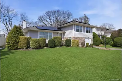 1419 Eric Lane, East Meadow, NY 11554 - Photo 2