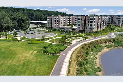 100 Garvies Point Road #1116, Glen Cove, NY 11542 - Photo 36