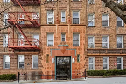 601 Pelham Parkway N #106, Bronx, NY 10467 - Photo 24