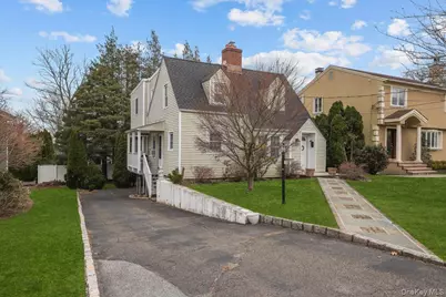 74 White Road, Scarsdale, NY 10583 - Photo 2