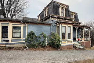 45 Maple St, Walden, NY 12586 - Photo 2