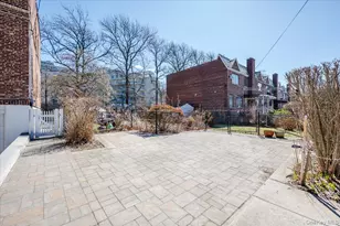 1776 Seminole Ave, Bronx, NY 10461 - Photo 2