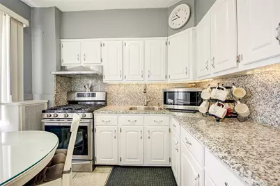 9031 180th Street, Jamaica, NY 11432 - Photo 24