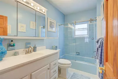 9031 180th Street, Jamaica, NY 11432 - Photo 14