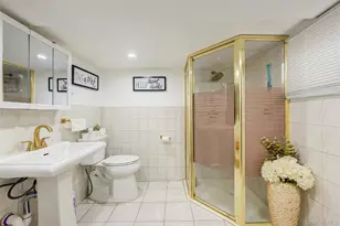 90-31 180th St, Jamaica, NY 11432 - Photo 10