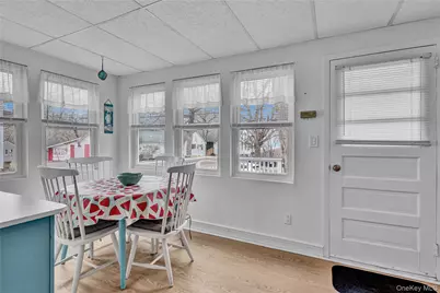 21 Cottage Road, Calverton, NY 11933 - Photo 10