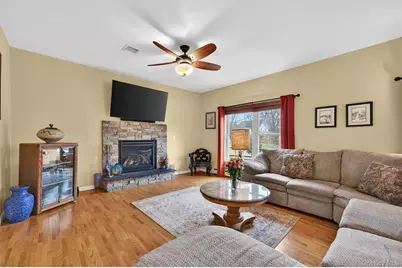 7 Maidstone Lane, Monroe, NY 10950 - Photo 12