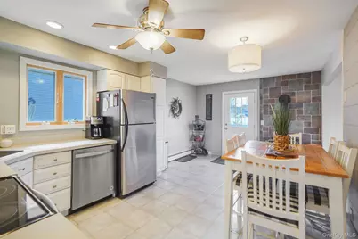 21 Adams Street N, Farmingdale, NY 11735 - Photo 18