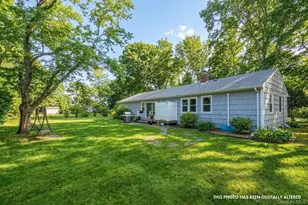 10100 New Suffolk Ave, Cutchogue, NY 11935 - Photo 6