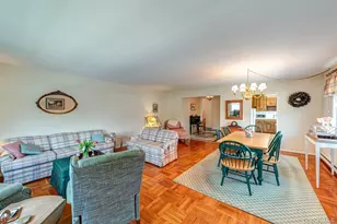 1 Bengeyfield Dr, East Williston, NY 11596 - Photo 6