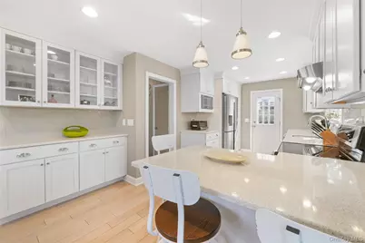 5 Birch Street W, White Plains, NY 10607 - Photo 10