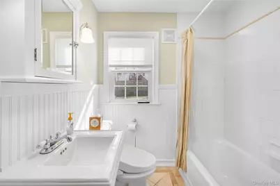 5 Birch Street W, White Plains, NY 10607 - Photo 16