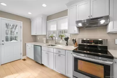 5 Birch Street W, White Plains, NY 10607 - Photo 12