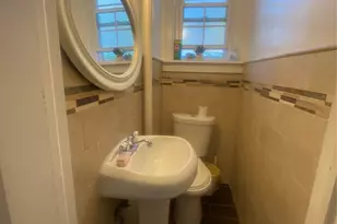 42 Mead St, Hempstead, NY 11550 - Photo 6
