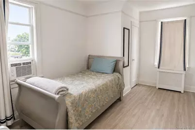 42 Mead Street, Hempstead, NY 11550 - Photo 12