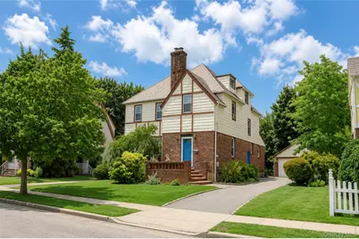 42 Mead Street, Hempstead, NY 11550 - Photo 1